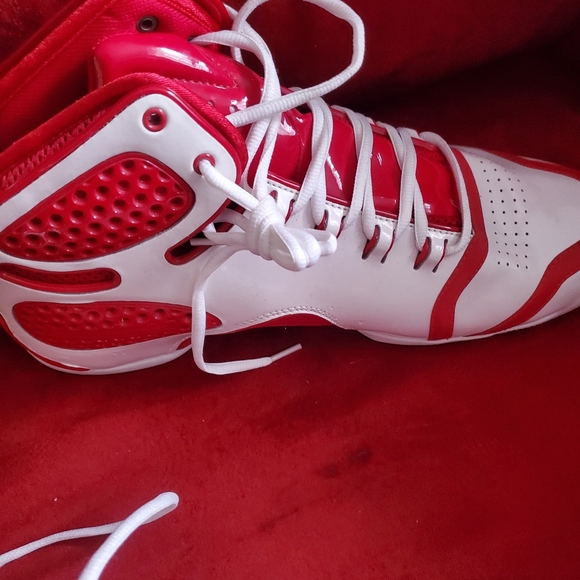 Men's Rare Reebok - Picture 8 of 9